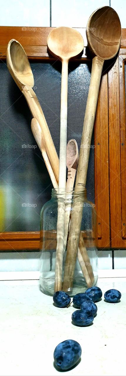 preparing for plum jam