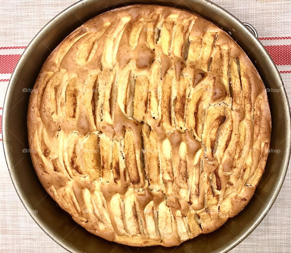 Apple Cake