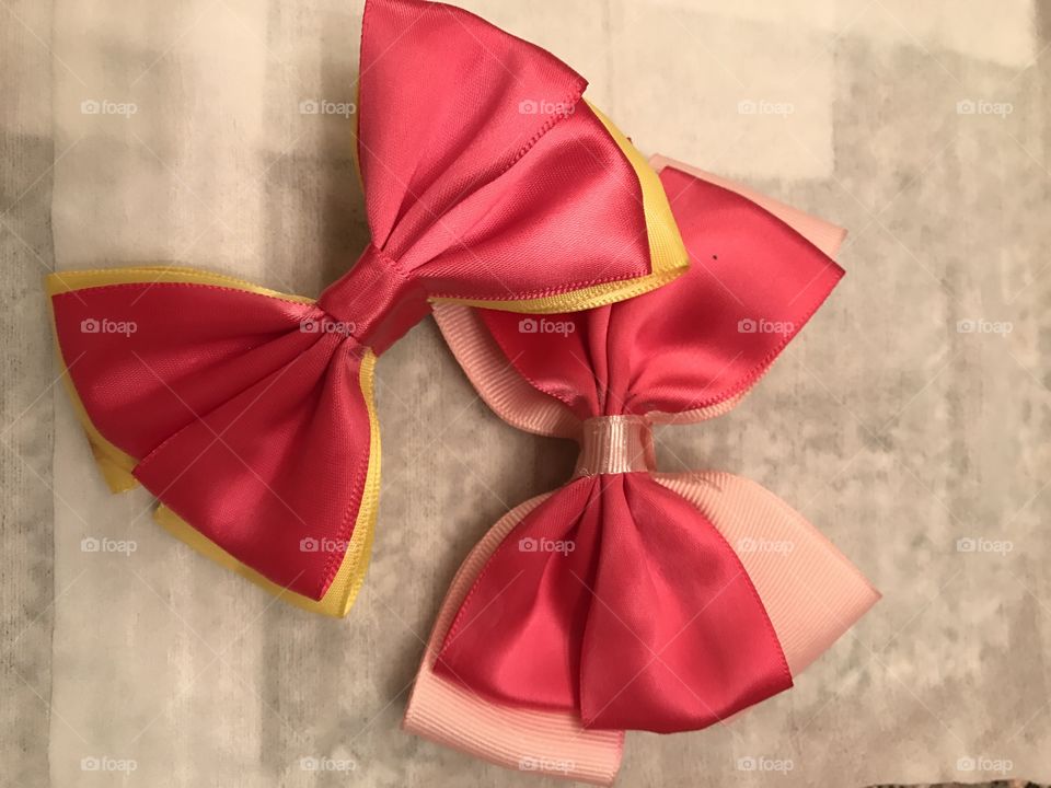Pink bows