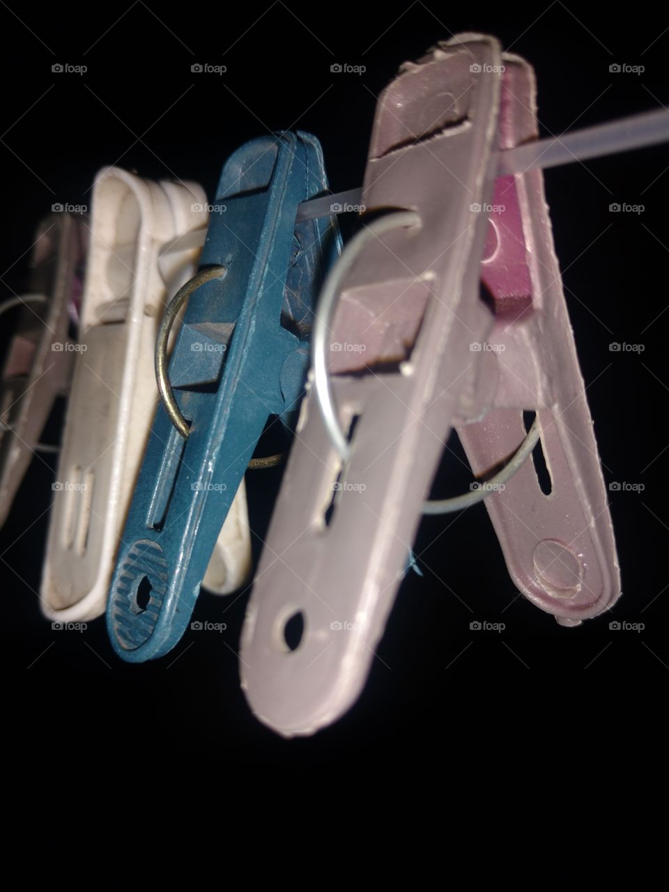 laundry drying clips