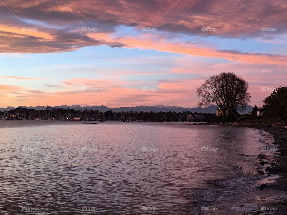 View of idyllic sea with dramatic sky