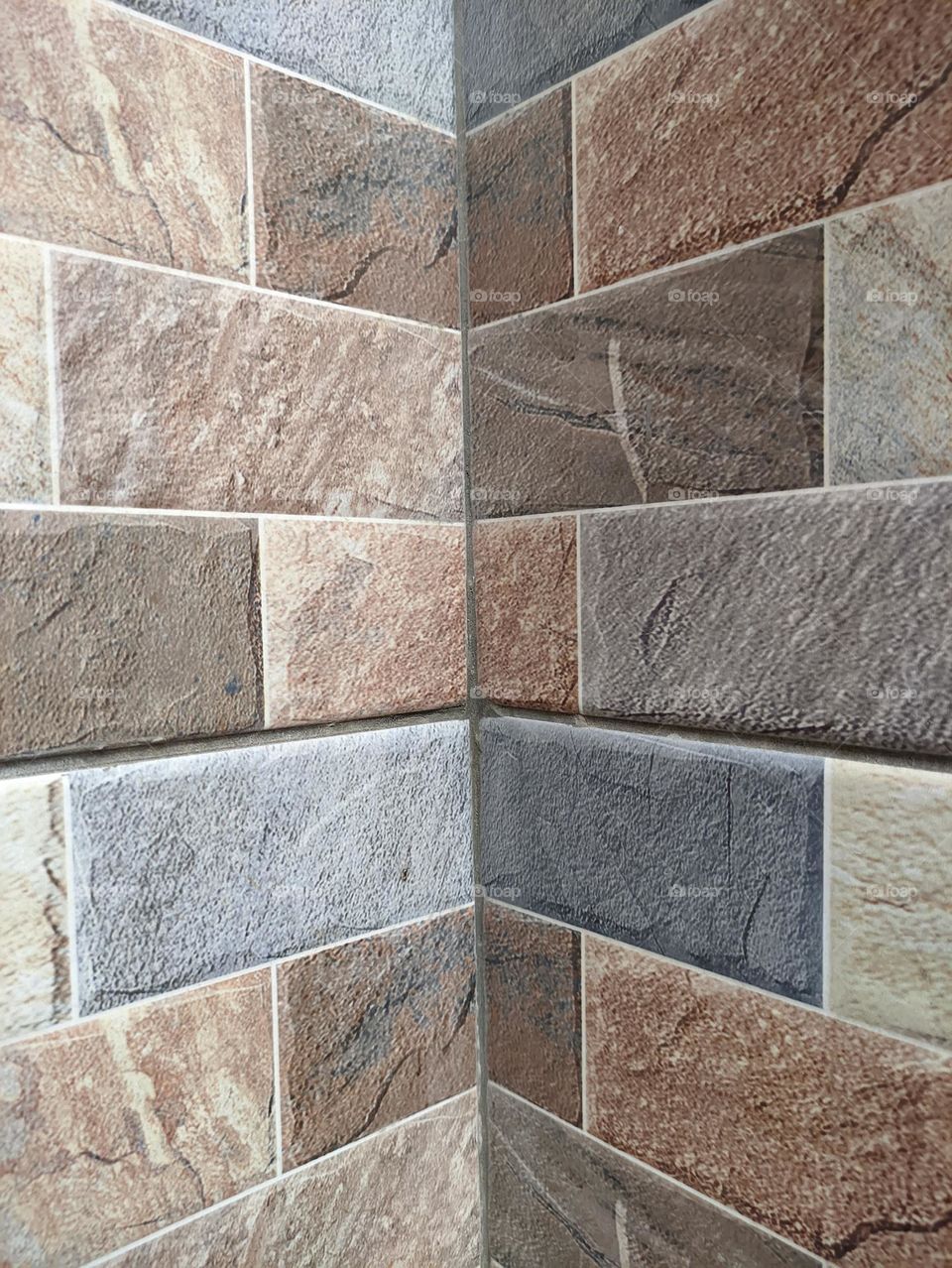 wall tiles with color motifs