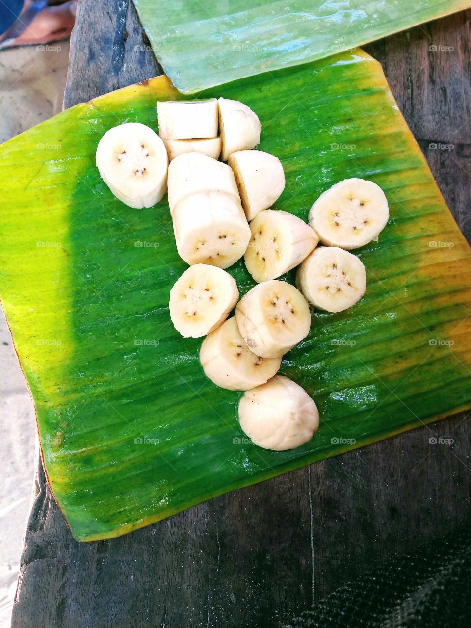 banana eating on banana leaf