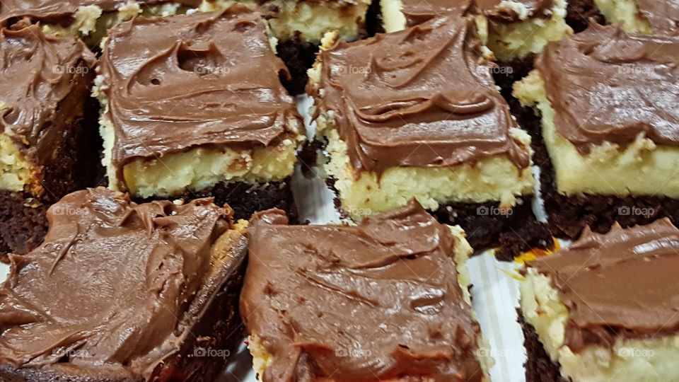 Chocolate cheesecake brownies