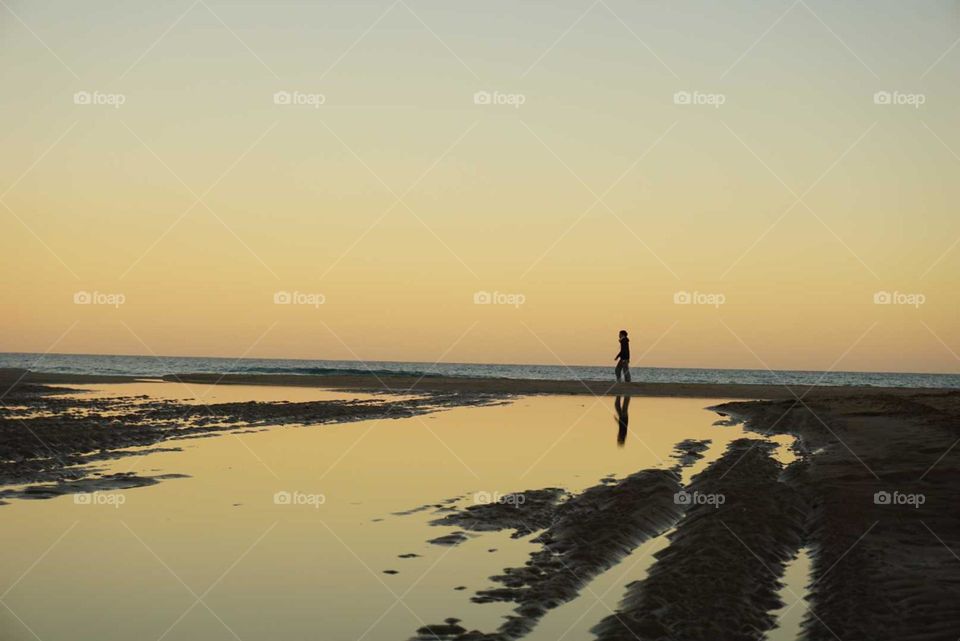 Beach#sunset#human#reflect