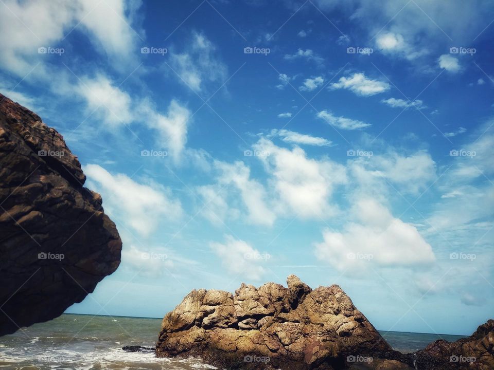 photography pictures of trees, mountains, cloves, rocks, sky, sea, sea
