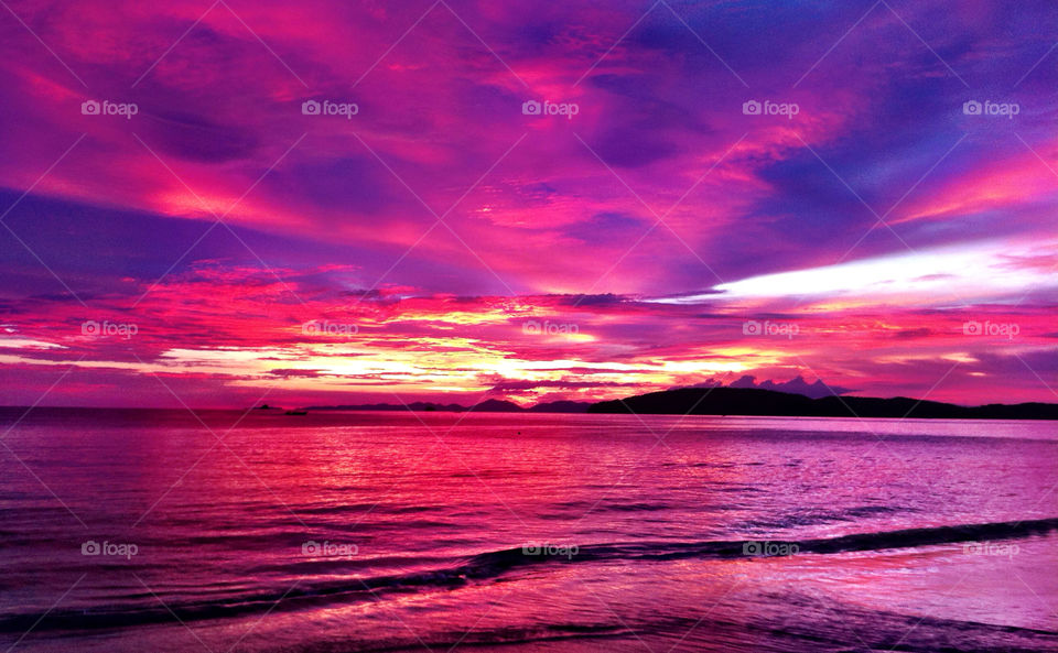 beach sky red purple by bartosz