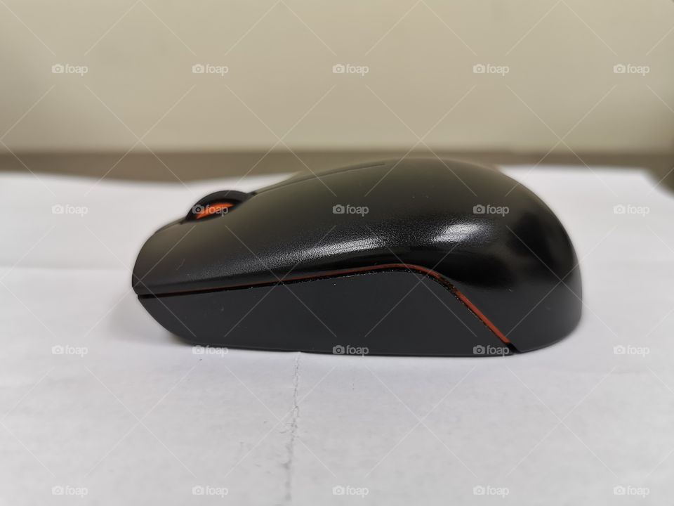 Wireless mouse black color