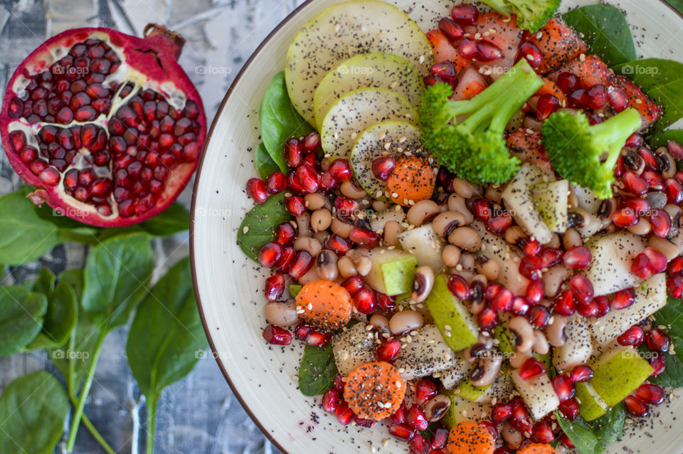 Broccoli beans salad, salad bowl, healthylifestyle, salad plate, will choose raw food  🥗