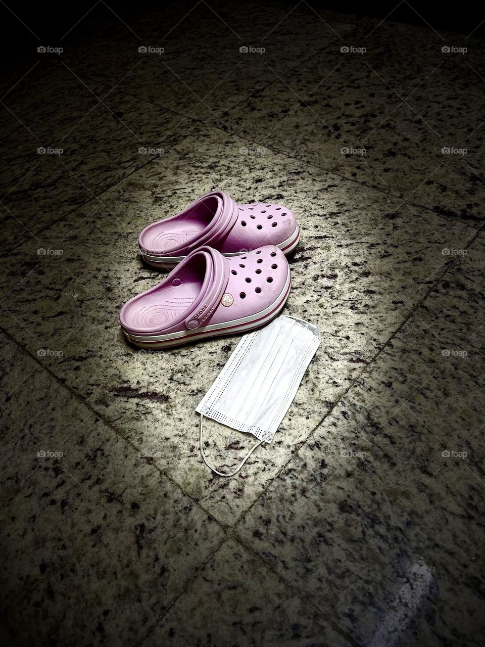 Crocs pink