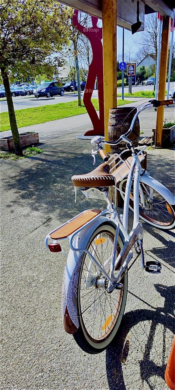A brand new bicycle can bring much joy to its owner especially now that Spring is finally here. In the warmer weather there will be plenty of opportunities to ride the new treasure around rural “Bavaria”. 2024. Hypnotic Productions