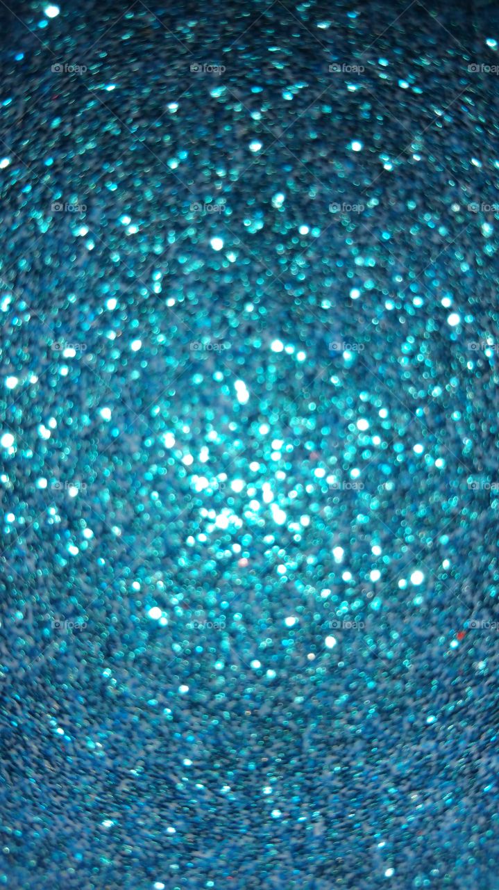 Turquoise glitter effect