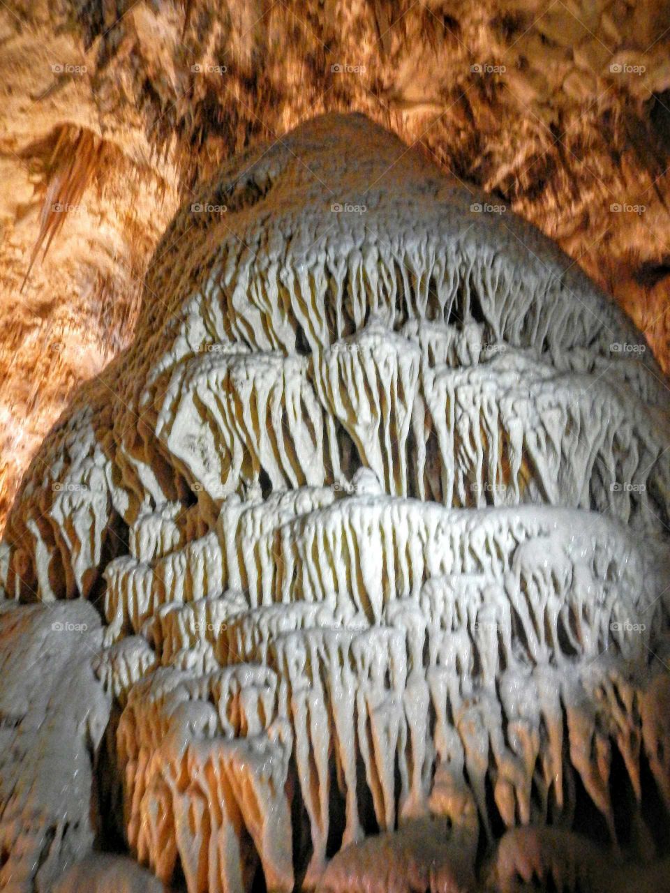 Cave icing
