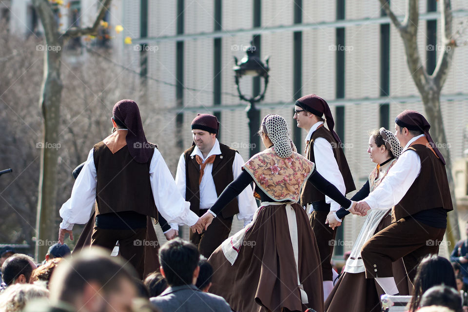 Baile tradicional catalán