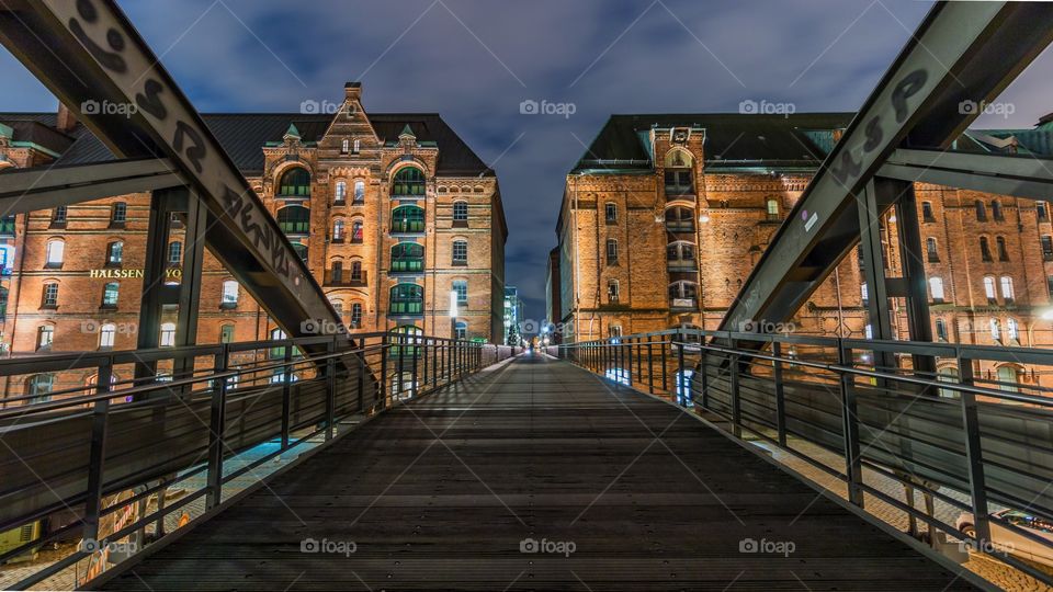 city ​​bridge