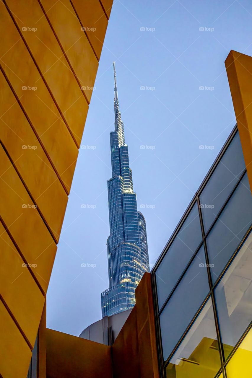 tallest building in the world against a clear sky