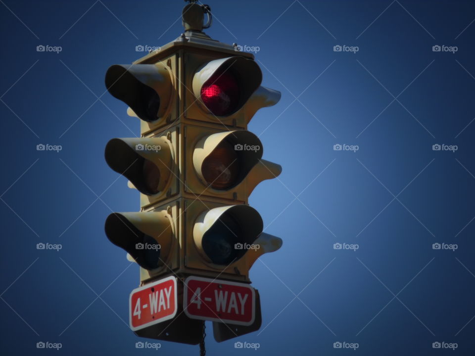 old street lights π₯. This is a picture of a old street light that is hanging in a intersection of a East Texas town. π£ πΆ π π₯ π¨