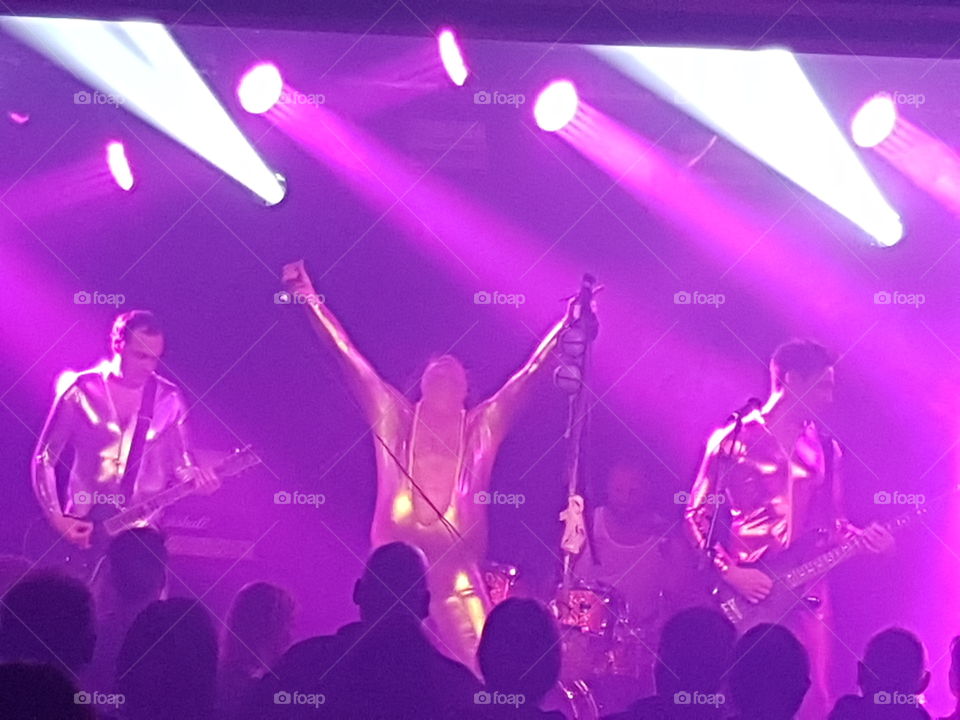 It's more than just music 😎💃🎶