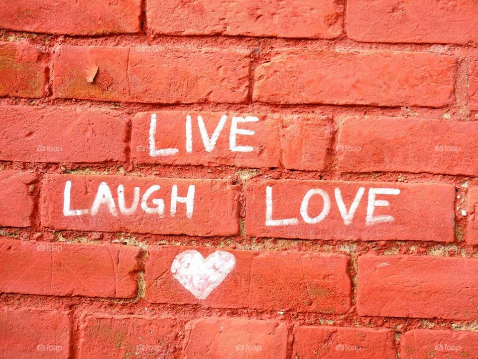 live laugh love