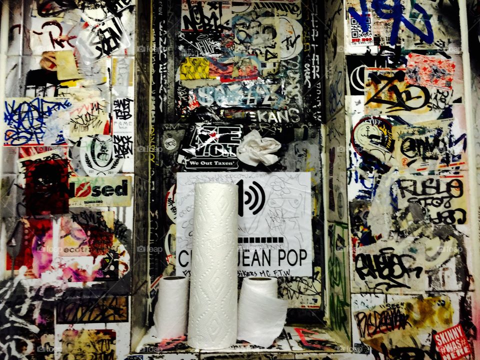 Williamburge NY Bathroom graffiti 