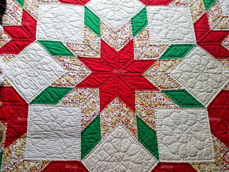 Star Pattern Quilt