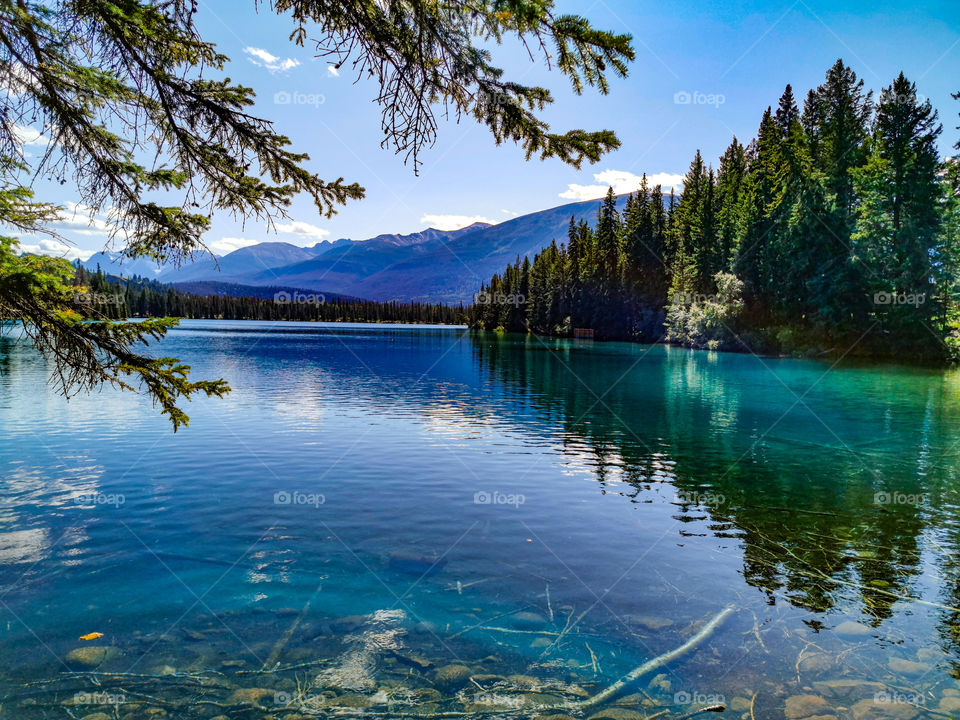 a view of the lake at Jasper park Lodge, jasper, Alberta, Canada, taken with a Huawei p30 pro cell phone