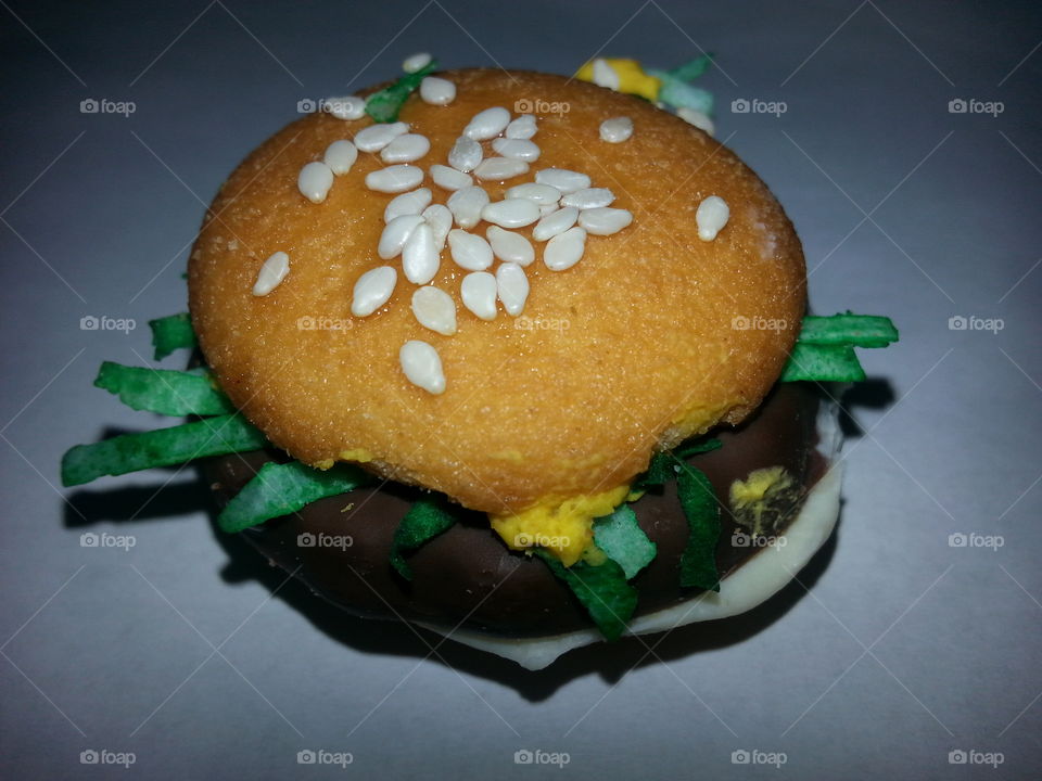 vanilla cookie hamburger