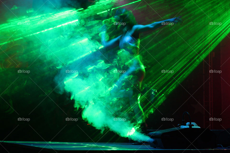 light girl dance flash by aisti