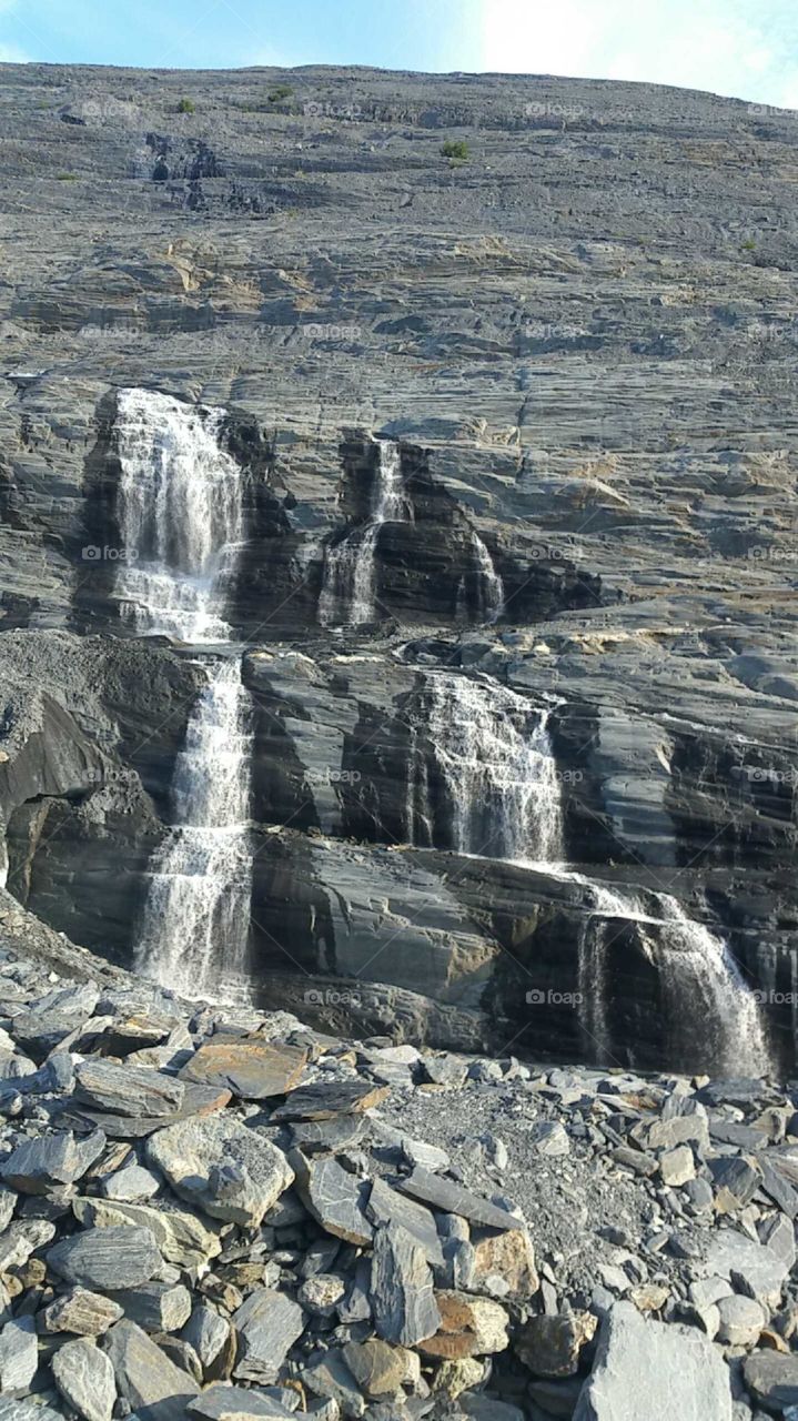 water falls Worthington Glacier Alaska