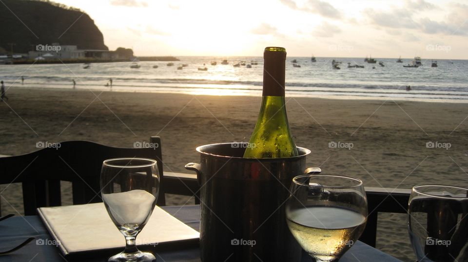 The Good Life. Sunset dining in Nicaragua 