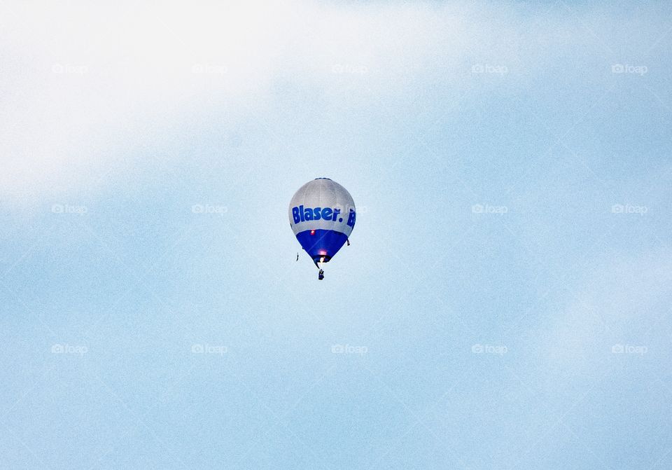 Hot Air balloon sky Freedom Blaser