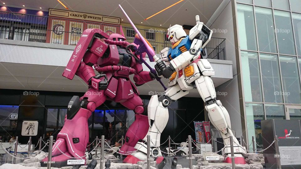 Gundam and Zaku in Osaka