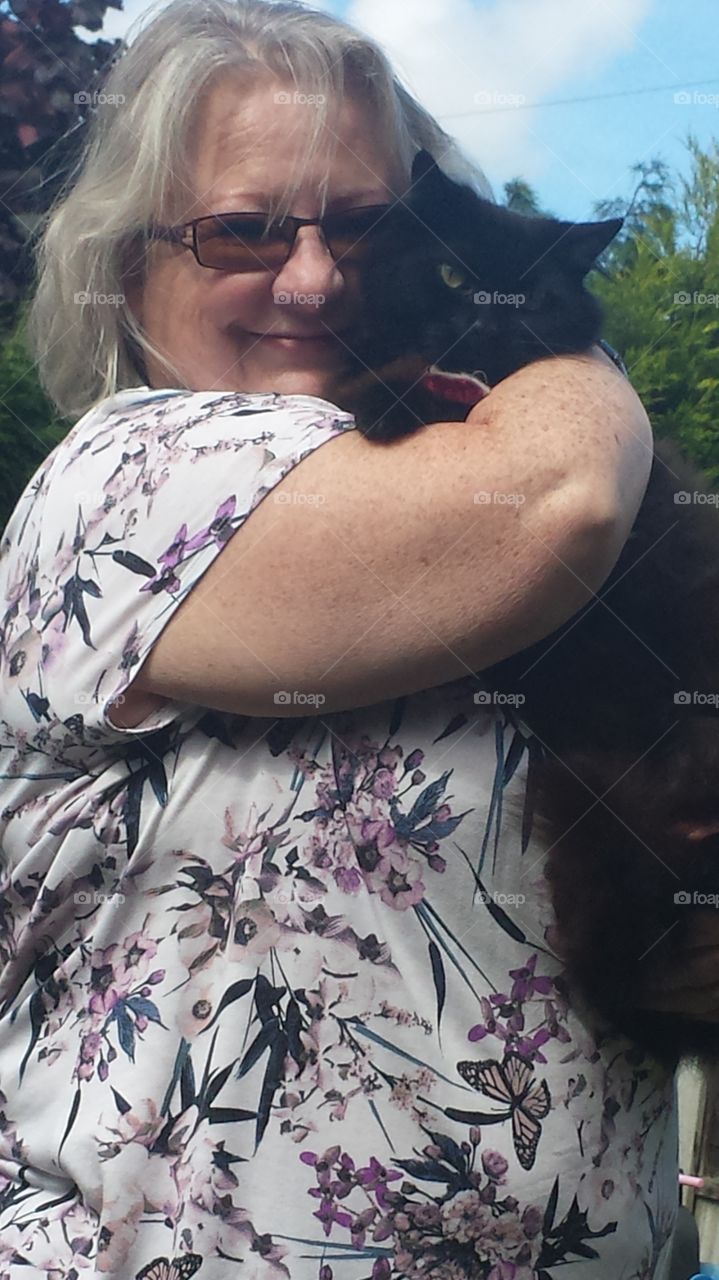 gran and cat