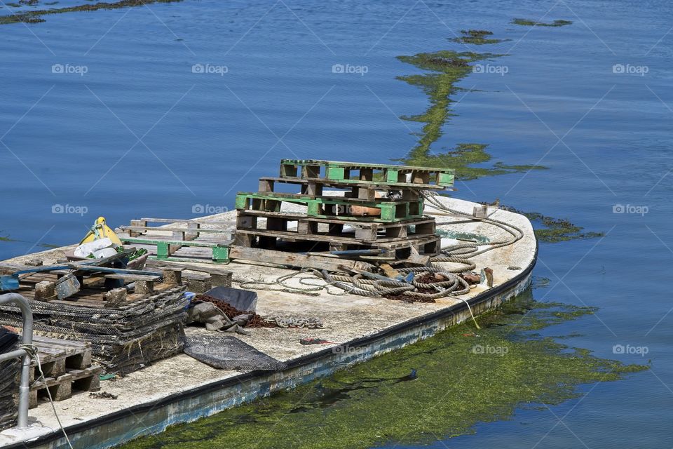 boats in the bay in brittany