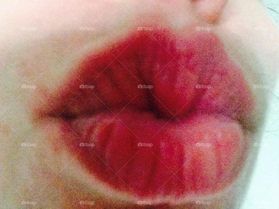 Kissing lips 