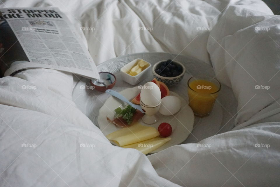 breakfast in bed