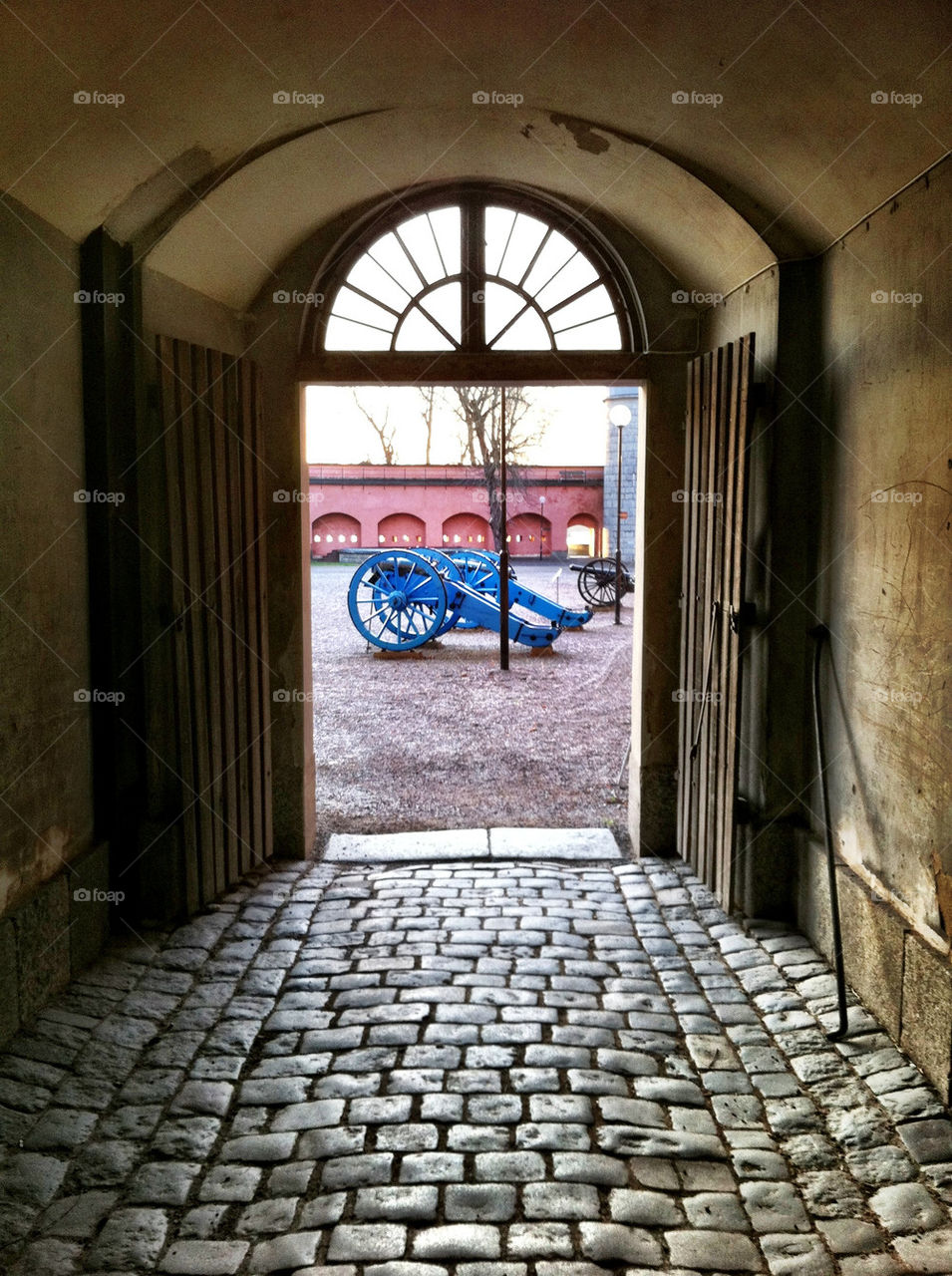 windows stone pavement fönster by ka71