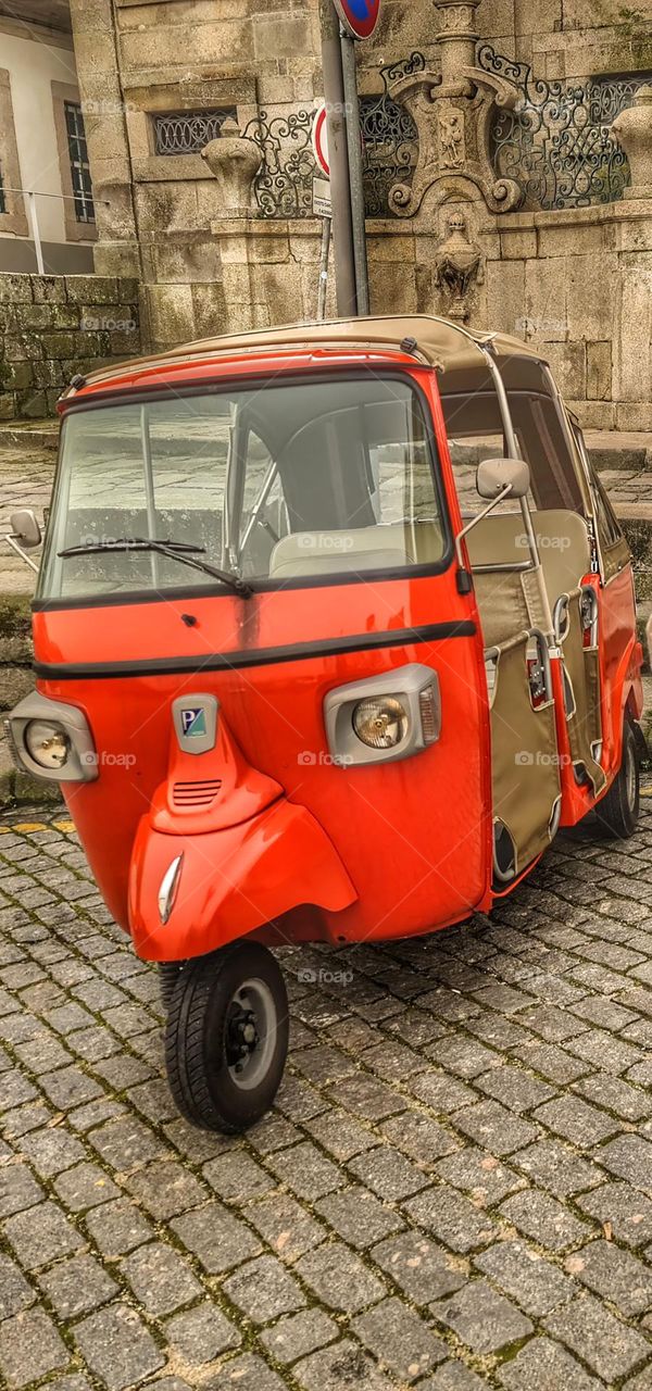 Tuktuk