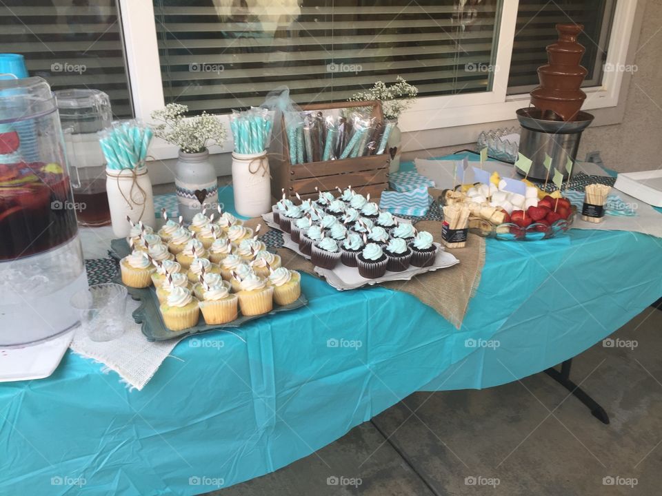 dessert table 
