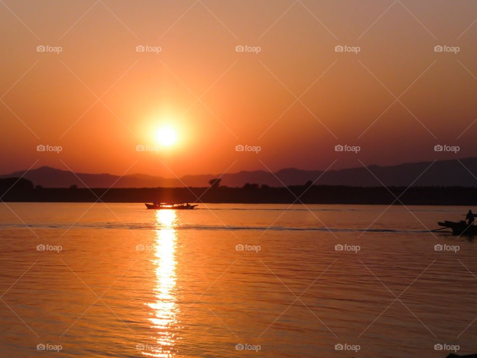 Inle make Sunset , Myanmar
