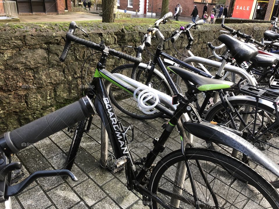 Time to offload ones bike, a smart row of quality bikes are presented in this photograph.