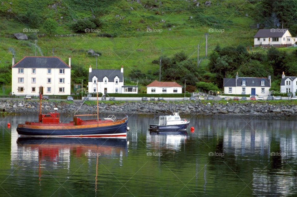 Scotland . Harbour 