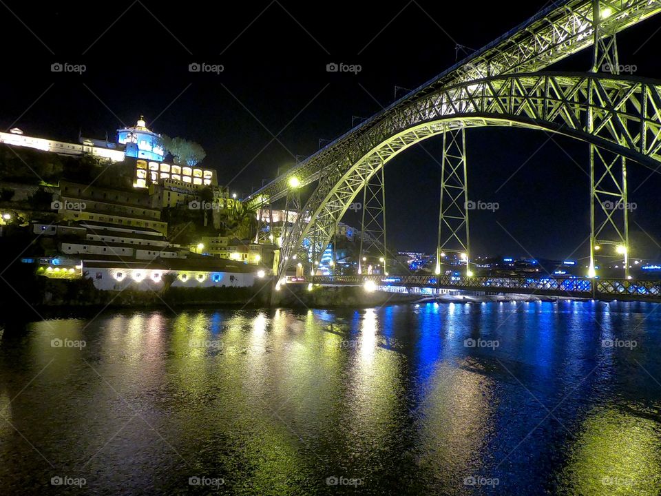 Porto, GAIA pela noite