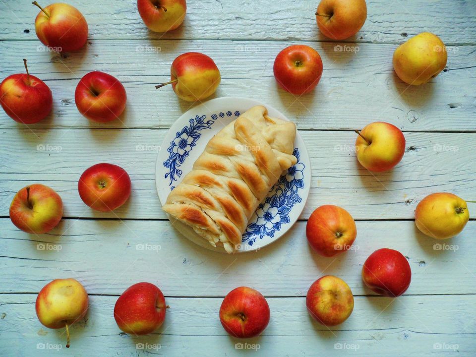 apple pie on the table