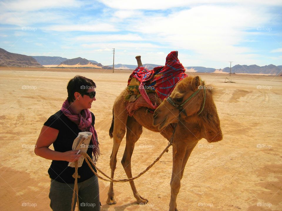 loving magazine camel in the Wadi Rum desert