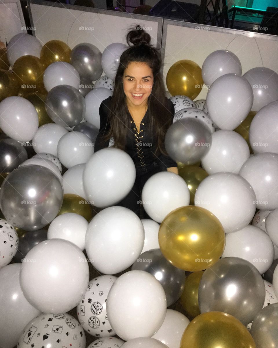 Swimming in balloons 🎈 