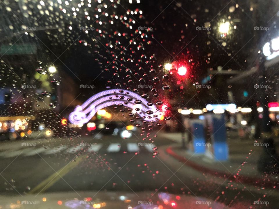 Downtown through droplets 