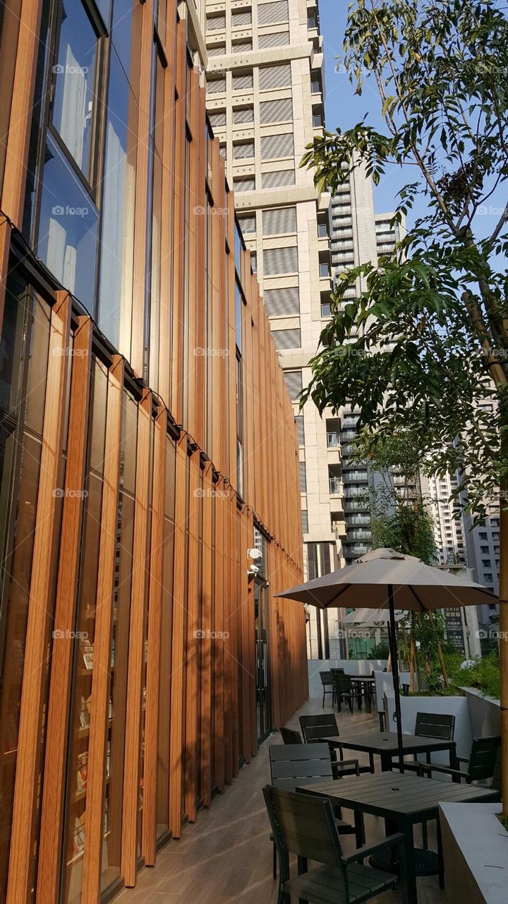 building outdoor seating
building outdoor cafe