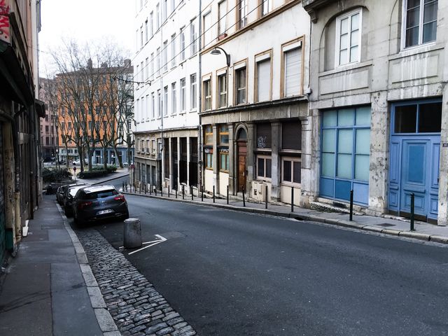 Street no person 
