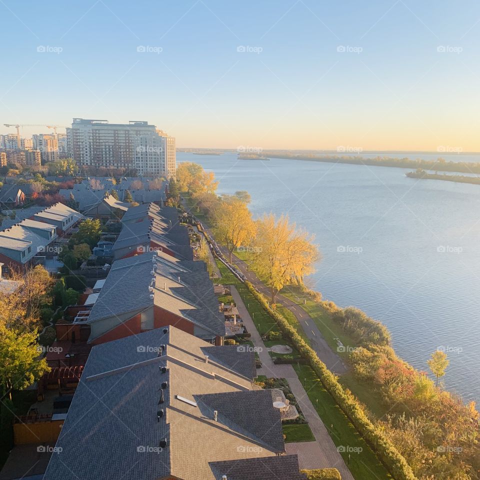 Living by the river, Quebec, Canada 🍁